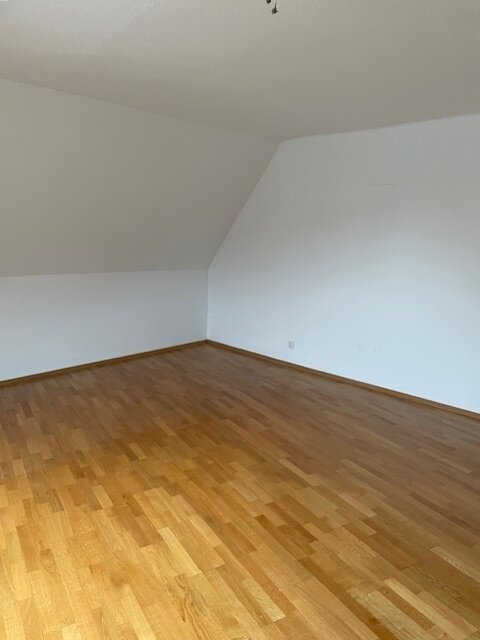 Schöne Dachgeschosswohnung in Zweibrücken