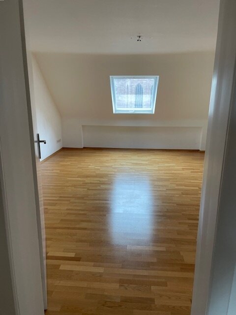 Schöne Dachgeschosswohnung in Zweibrücken