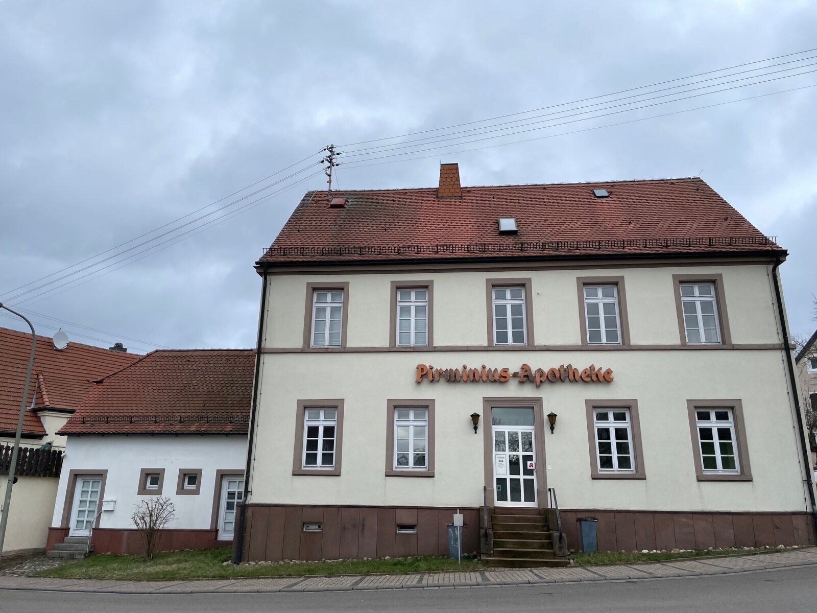 Wohn-/Geschäftshaus