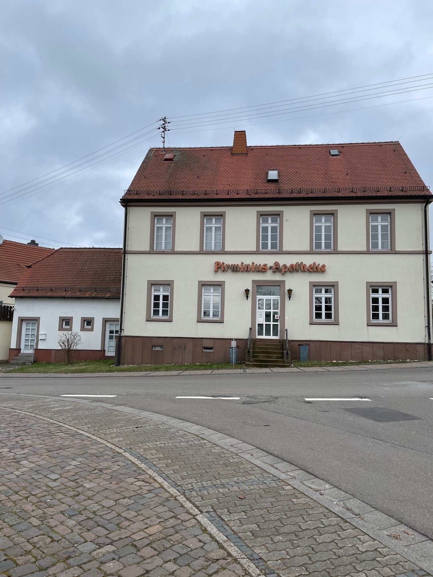 Front Straßenseite